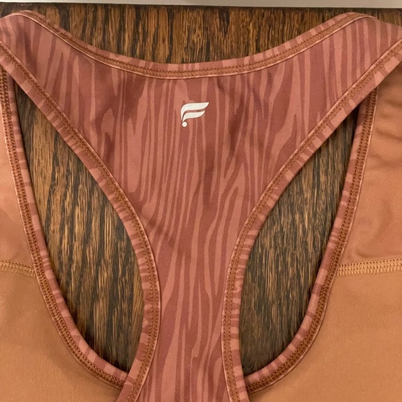 Fabletics Sage Printed Medium Impact Sports Bra EUC Size Large - Picture 6 of 6